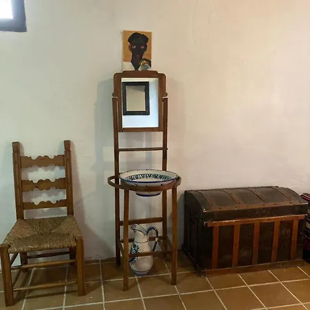 La Fuente Del Paraiso Alcutar